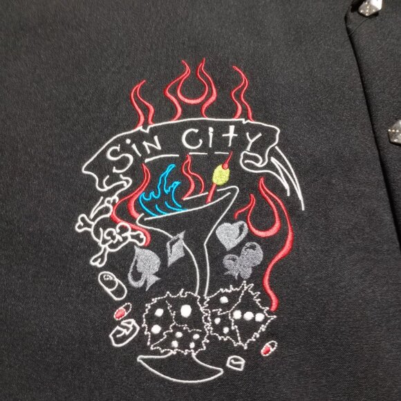 Sin City Lounge Shirt with Metal Dice Buttons - Picture 1 of 3